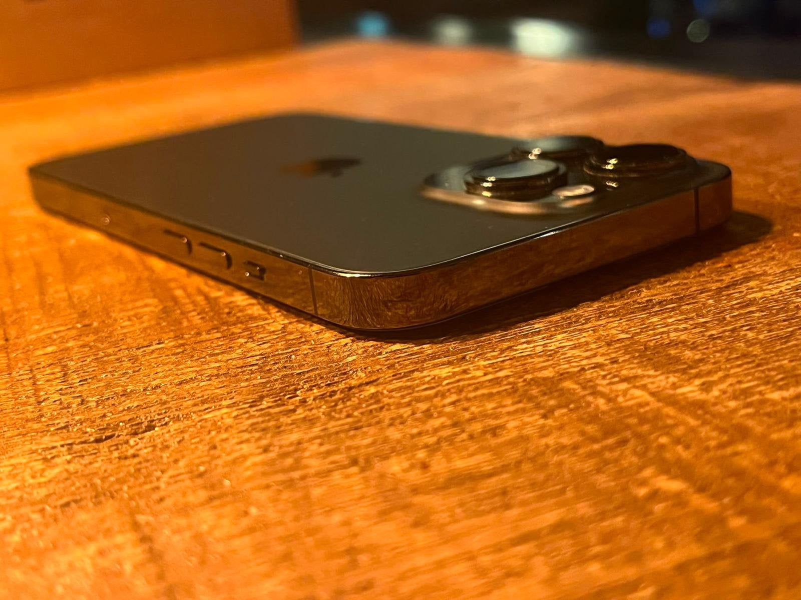 iPhone 13 Pro 128GB Grafiet - Zo goed als nieuw, 80 %, Ophalen of Verzenden, IPhone 13 Pro, Zonder abonnement