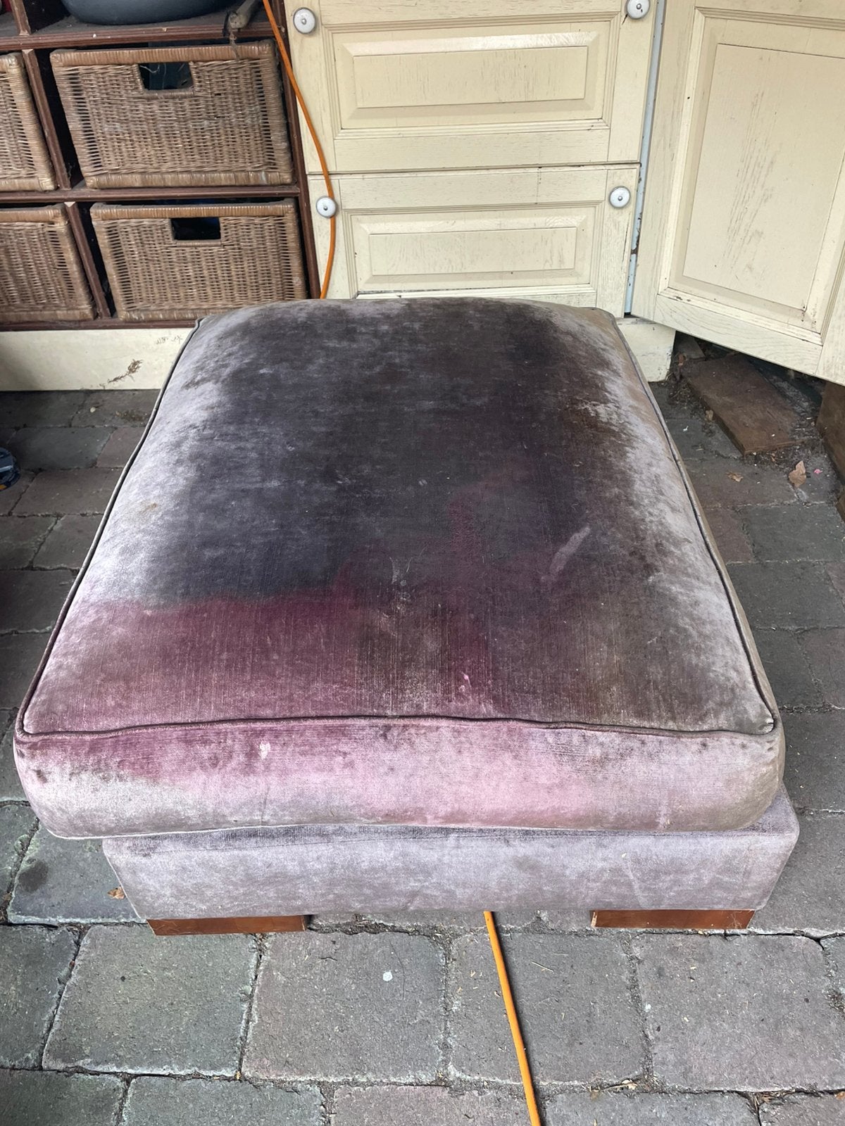 Hocker, velours, paars-lila., Huis en Inrichting, Ophalen, Gebruikt, 100 tot 125 cm, 75 tot 100 cm