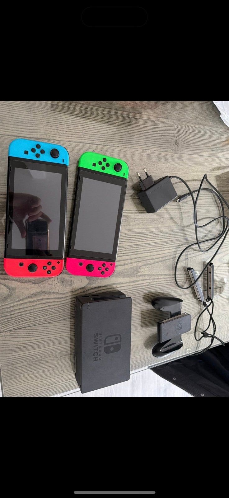 Twee nintendo switchs te koop, Spelcomputers en Games, Ophalen, Zo goed als nieuw, Switch Original