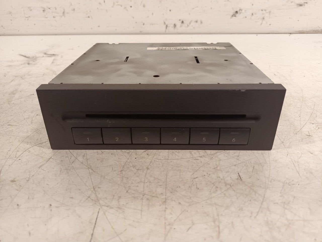 Cd wisselaar Mercedes-Benz E-Klasse, Ophalen of Verzenden, Van der Ven Autorecycling B.V., Onderdelen@venauto.nl, Ettenseweg 76, 4706 PB Roosendaal, The Netherlands