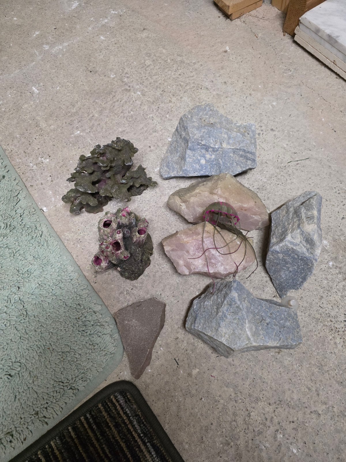Stenen en ornamenten voor in je aquarium, Ophalen, Plant(en), Steen of Hout