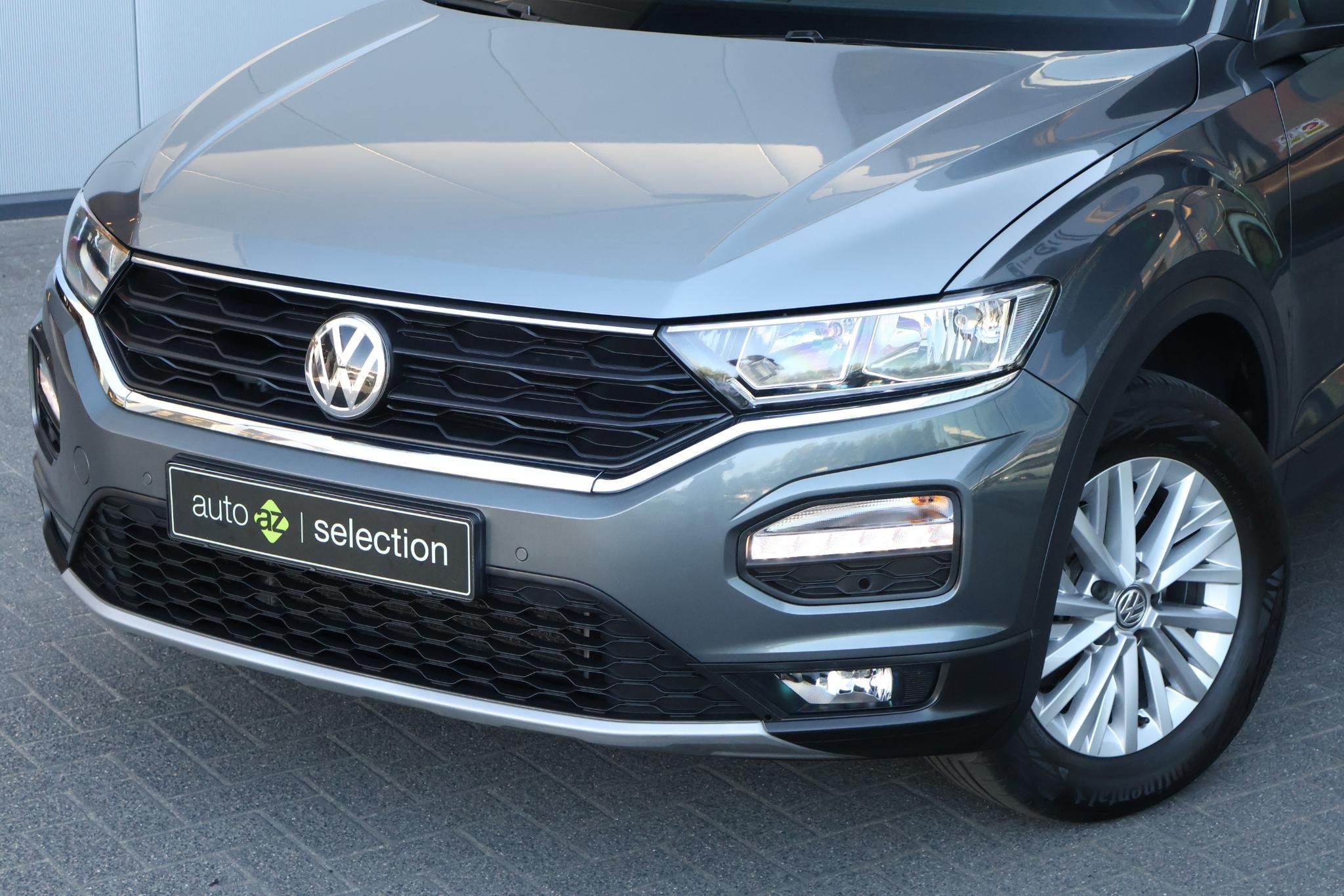 Volkswagen T-Roc 1.0 TSI Style / DAB / Adaptive Cruise / Tre, Voorwielaandrijving, Stof, Gebruikt, Origineel Nederlands