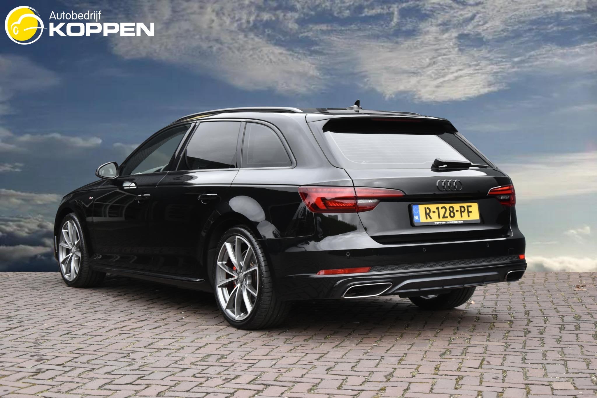 Audi A4 Avant 40 TFSI Sport S-Line Black Edition, 12 maanden, Gebruikt, Euro 6, A4