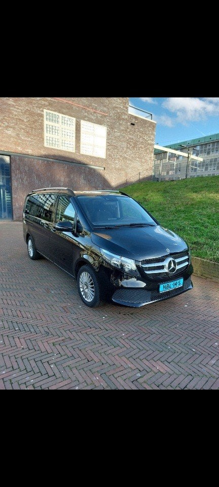 Mercedes-Benz V-Klasse 220 d 163pk Lang 9G-TRONIC 2022 Zwart, Auto's, Automaat, Achterwielaandrijving, 4 cilinders, 2000 kg