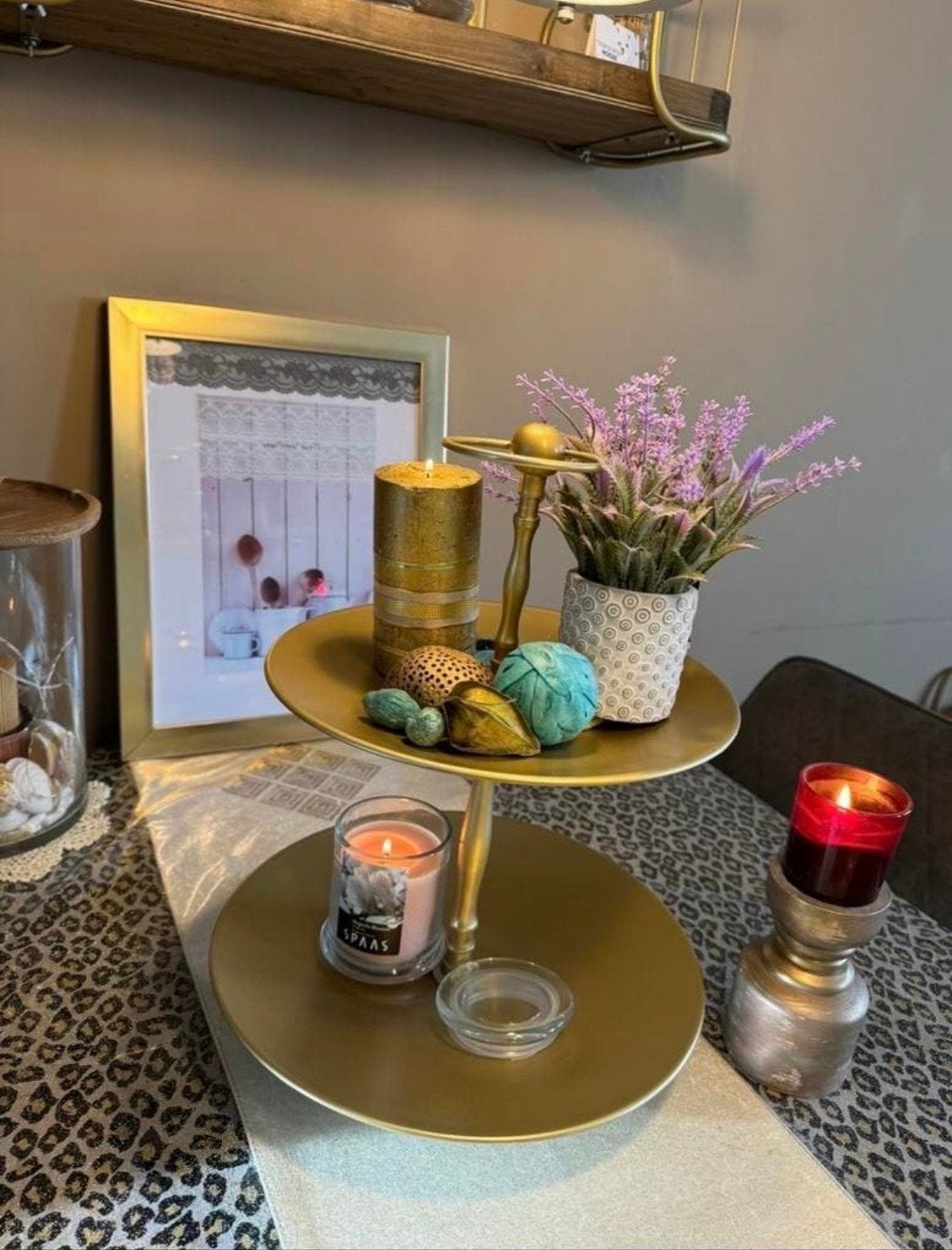 Gouden etagere - Perfect voor decoratie of lekkernijen, Ophalen of Verzenden, Zo goed als nieuw, Goud, Metaal