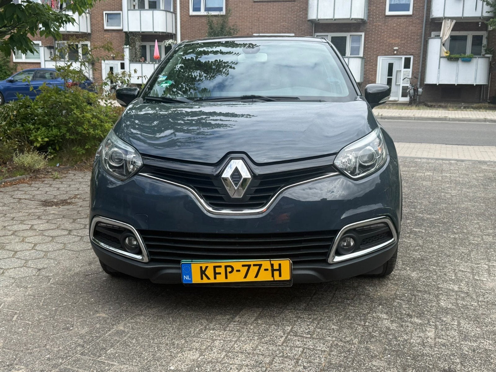 Renault Captur 1.2 TCE 120 EDC 2015 Blauw, Auto's, Stof, 625 kg, 4 cilinders, Blauw