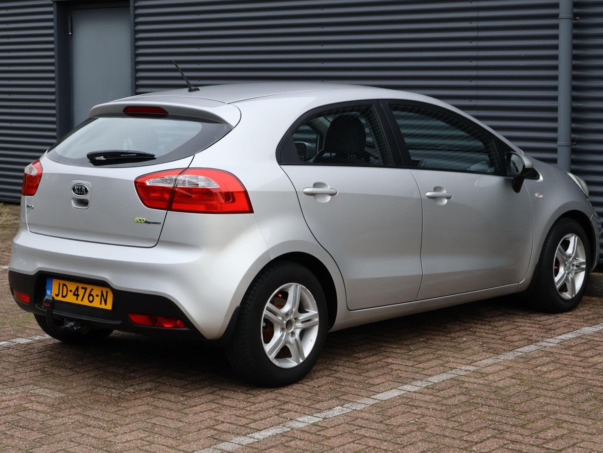 Kia Rio 1.2 CVVT|Carplay|Camera|Nwe. Koppeling|LMV, Auto's, Euro 5, Zwart, 4 cilinders, Bedrijf