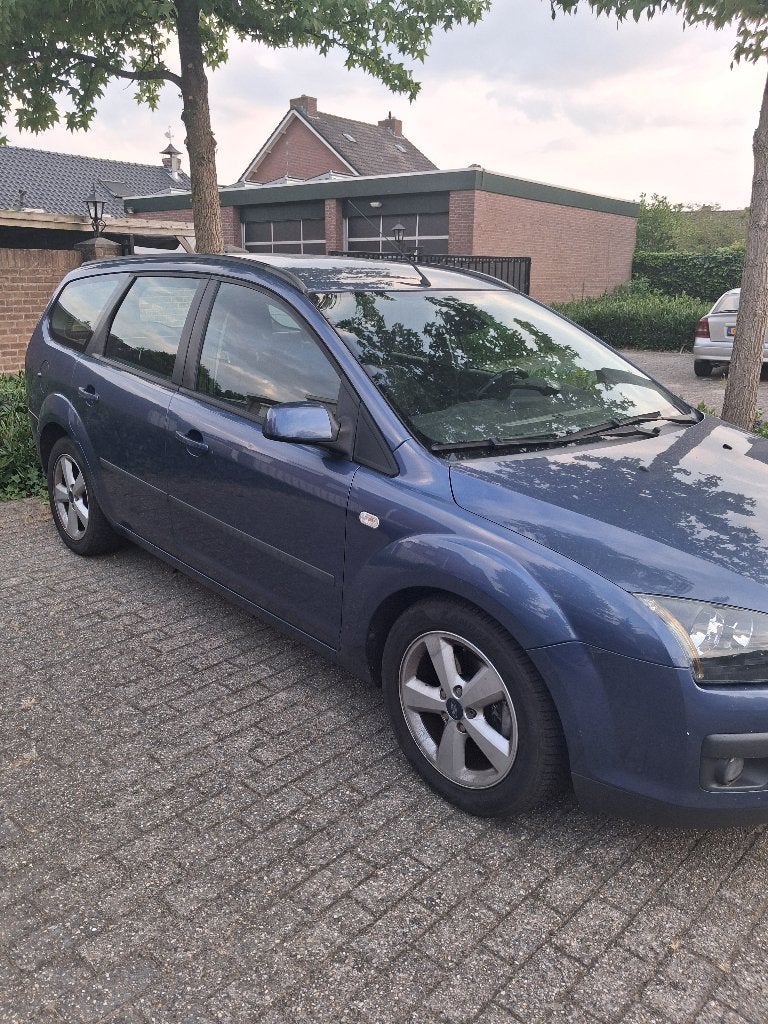 Ford Focus 1.6 74KW Wagon 2005 Blauw, Auto's, Ford, 1596 cc, 15 km/l, 4 cilinders, 100 pk