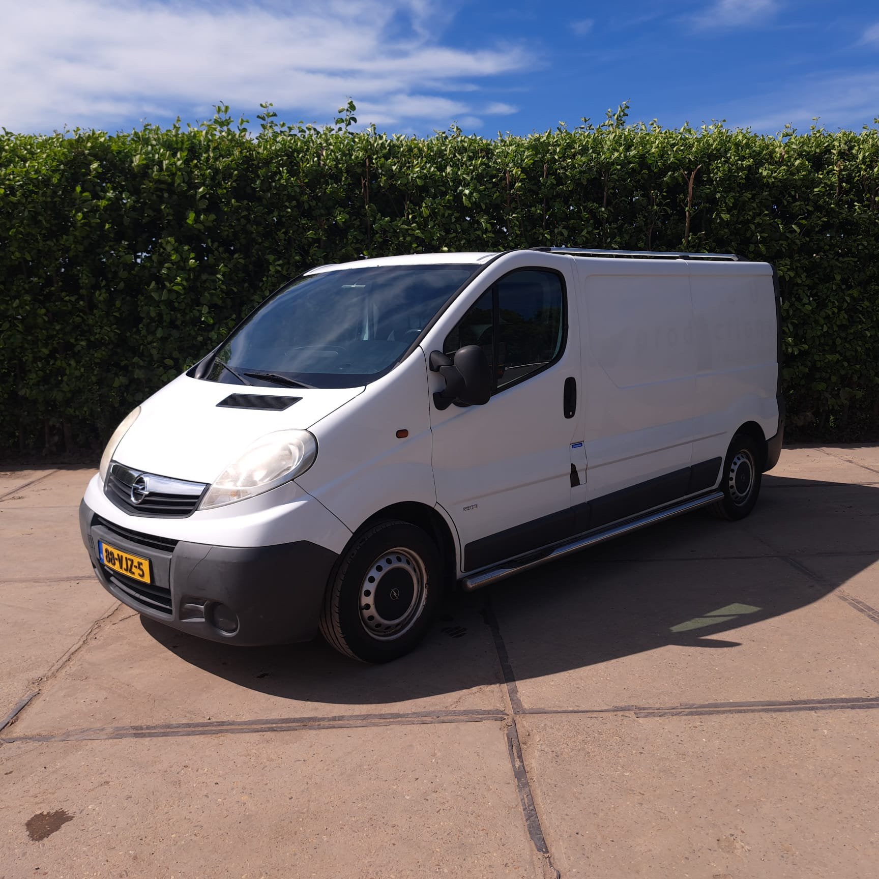 Opel Vivaro 2.0 Cdti 66KW E4 2.9T L2h1 2007, Voorwielaandrijving, Stof, 1995 cc, Wit