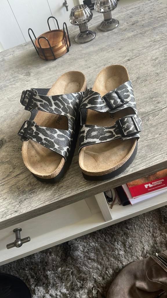 Papillio slipers, Ophalen, Zo goed als nieuw