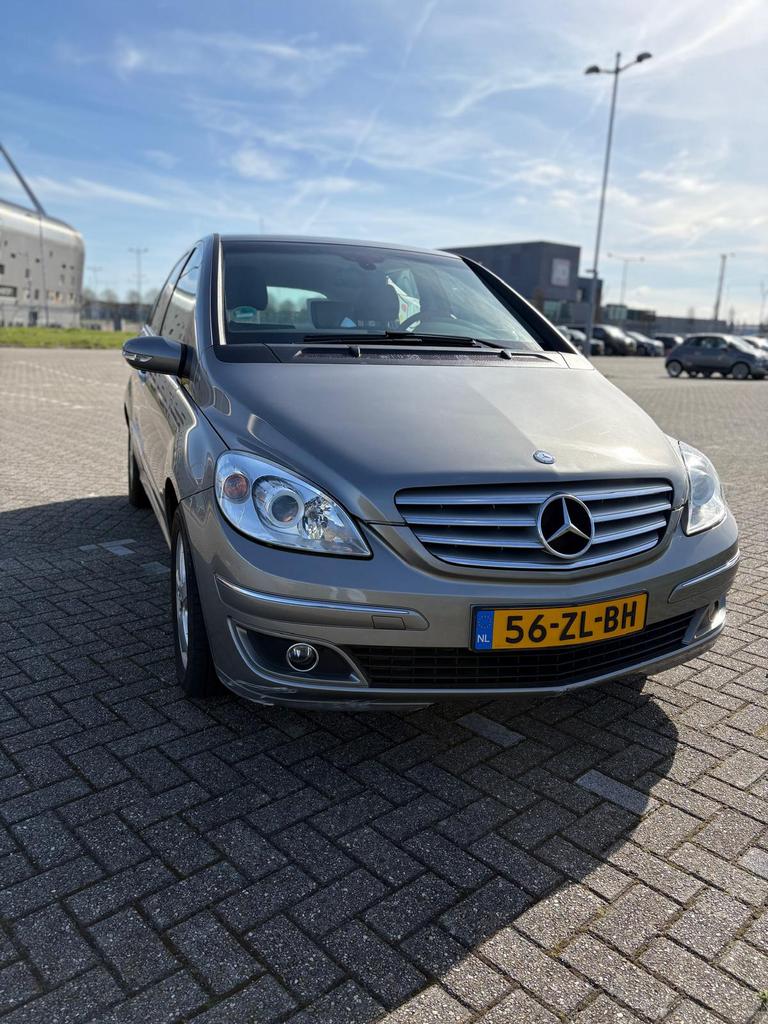 Mercedes-Benz B-Klasse 1.7 B170 5DRS CVT 2008 Grijs, Auto's, Mercedes-Benz, Zwart, 4 cilinders, 115 pk, Particulier