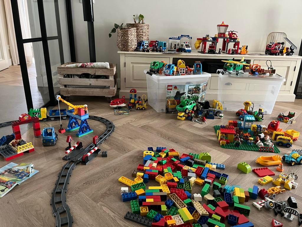 Grote Duplo collectie: trein, politiebureau, brandweer, Ophalen, Gebruikt, Overige thema's, Duplo