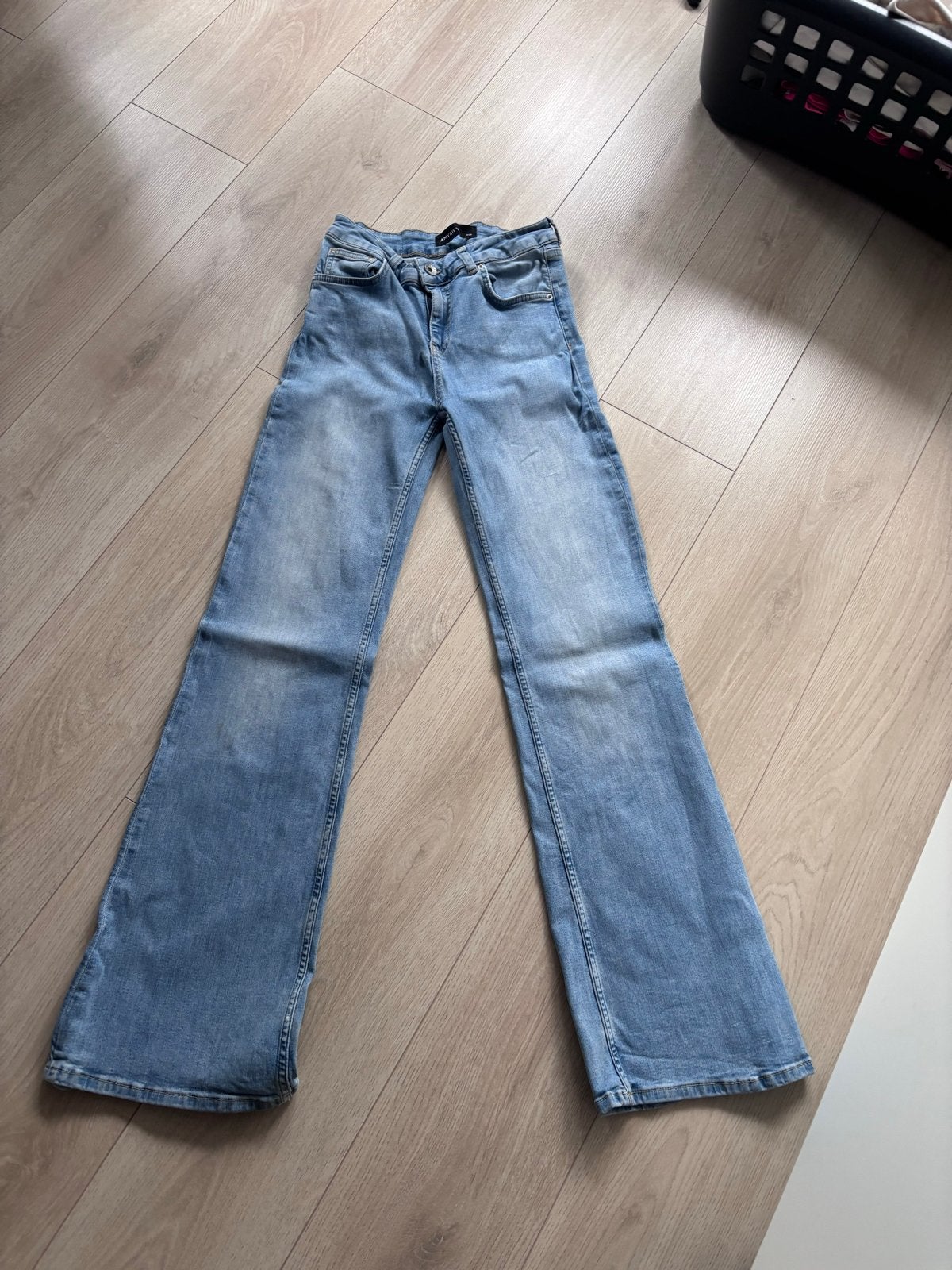 Amy & Ivy flared spijkerbroek W28 (XS/S), Ophalen of Verzenden, Gedragen, Blauw, W28 - W29 (confectie 36)