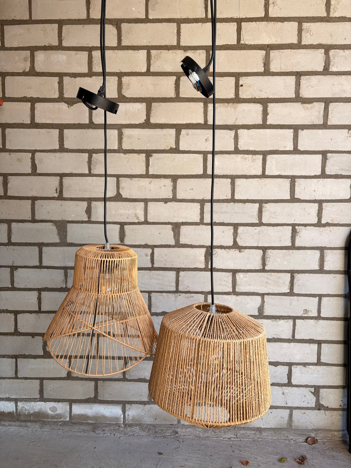 2x naturel Rotan hanglamp Kwantum incl. dimbare lichtbronnen, Ophalen of Verzenden, Zo goed als nieuw, Natuurlijk materiaal, E27 (groot)