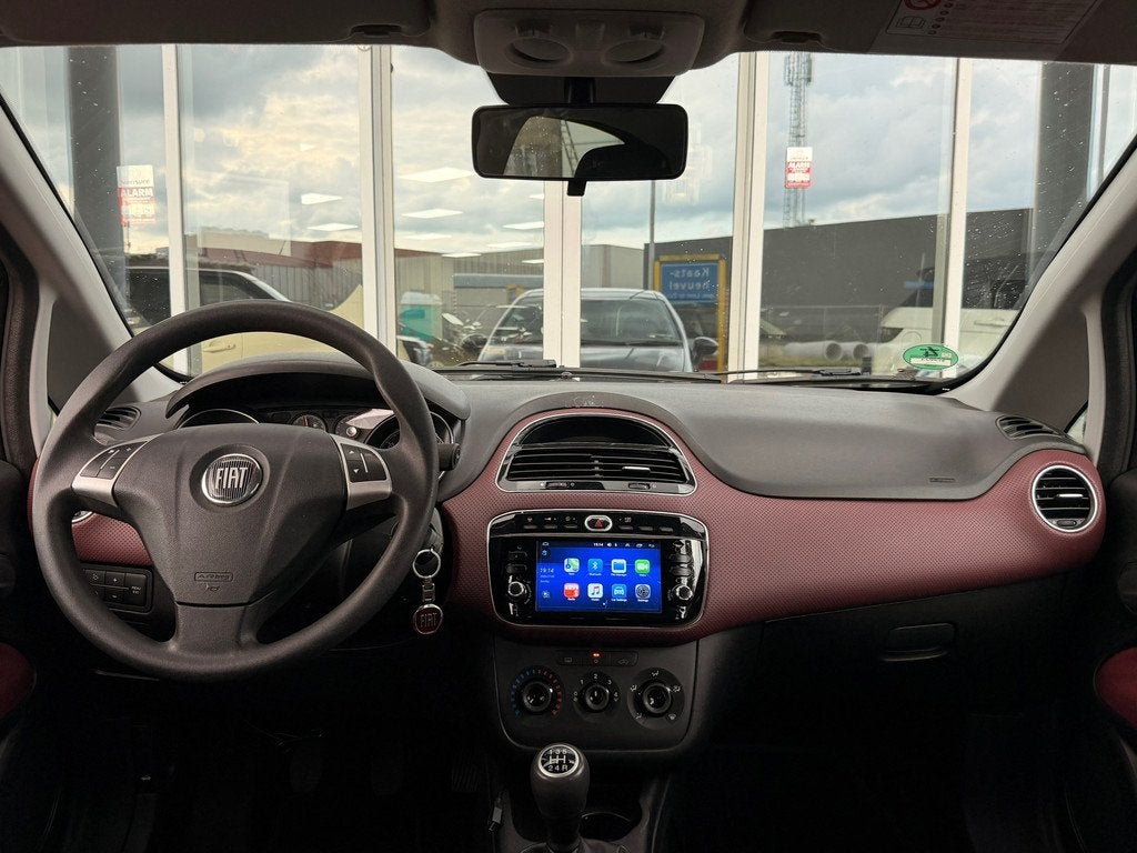 Fiat Punto Evo 1.3 M-Jet Dynamic|Navi|Trekhaak, Voorwielaandrijving, Euro 5, 28 km/l, Gebruikt