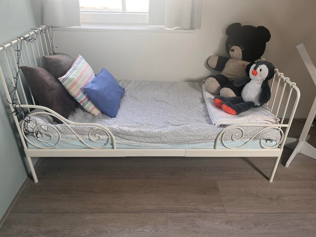 Meegroei bed voor een prinses, Ophalen, Gebruikt, 70 tot 85 cm, Lattenbodem
