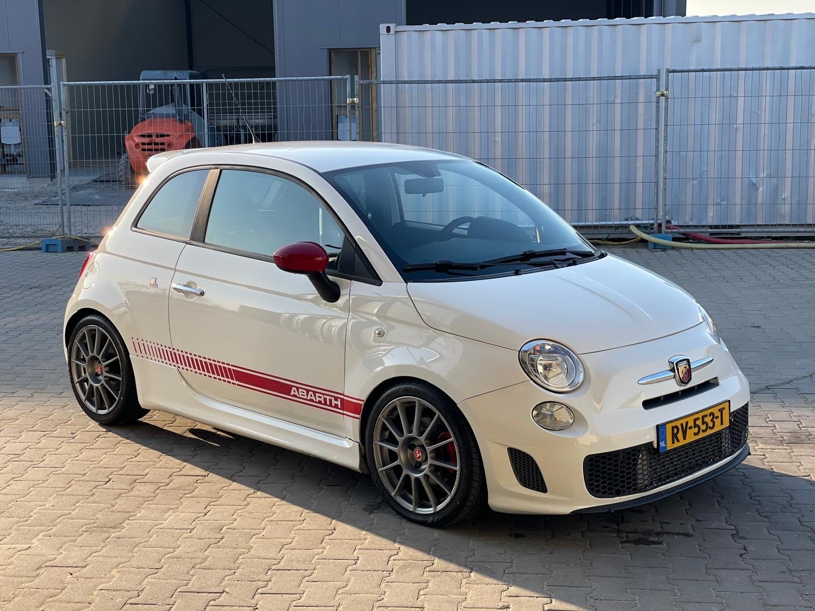 Fiat 500 abarth 250pk 360nm nieuwe riem-waterpomp nieuwe apk, Voorwielaandrijving, 15 km/l, 40 €/maand, 4 cilinders