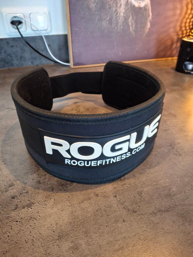 Rogue 4" Nylon Gewichthefriem - XS - Weightlifting belt, Ophalen of Verzenden, Zo goed als nieuw, Buik, Overige typen