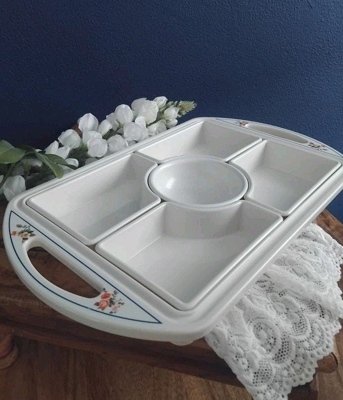 🌺Vintage Snackschaal 🌺Vakjesschaal Roosjes 🌺Hapjesschaal, Verzenden