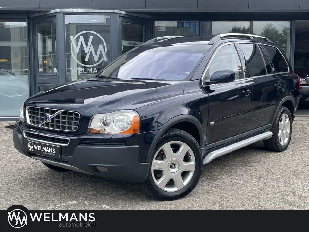 Volvo XC90 4.4 V8 Executive Schuifdak l Trekhaak l 7P, Auto's, Gebruikt, 7 stoelen, Zwart, Leder