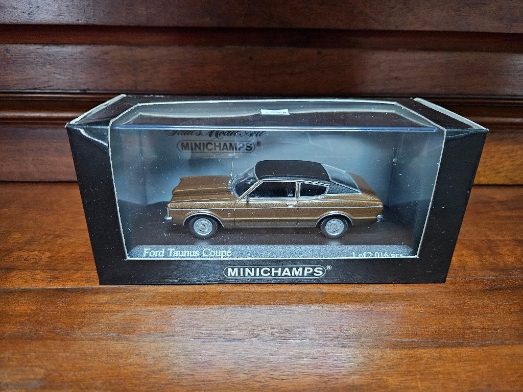 Minichamps Ford Taunus Coupé 1970 1/43 in ovp, Ophalen of Verzenden, Zo goed als nieuw, Auto, MiniChamps