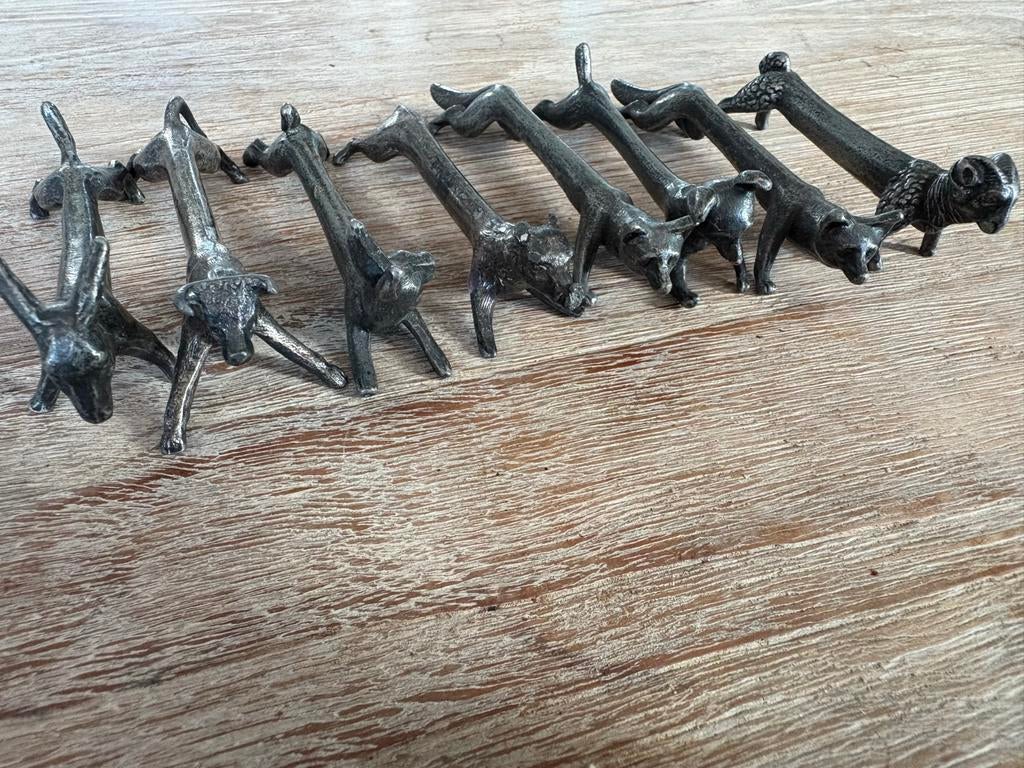 Set van 8 Antieke Dieren Bestekleggers, Ophalen of Verzenden