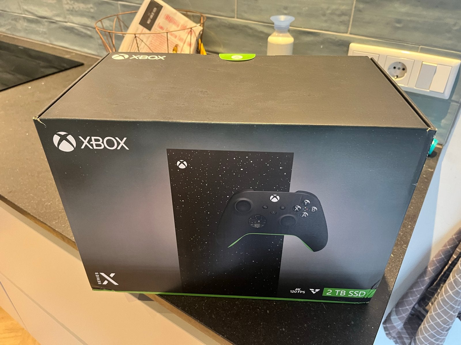 Xbox Series X 2TB SSD - Nieuw in doos, Spelcomputers en Games, Spelcomputers | Xbox Series X en S, Ophalen of Verzenden, Nieuw