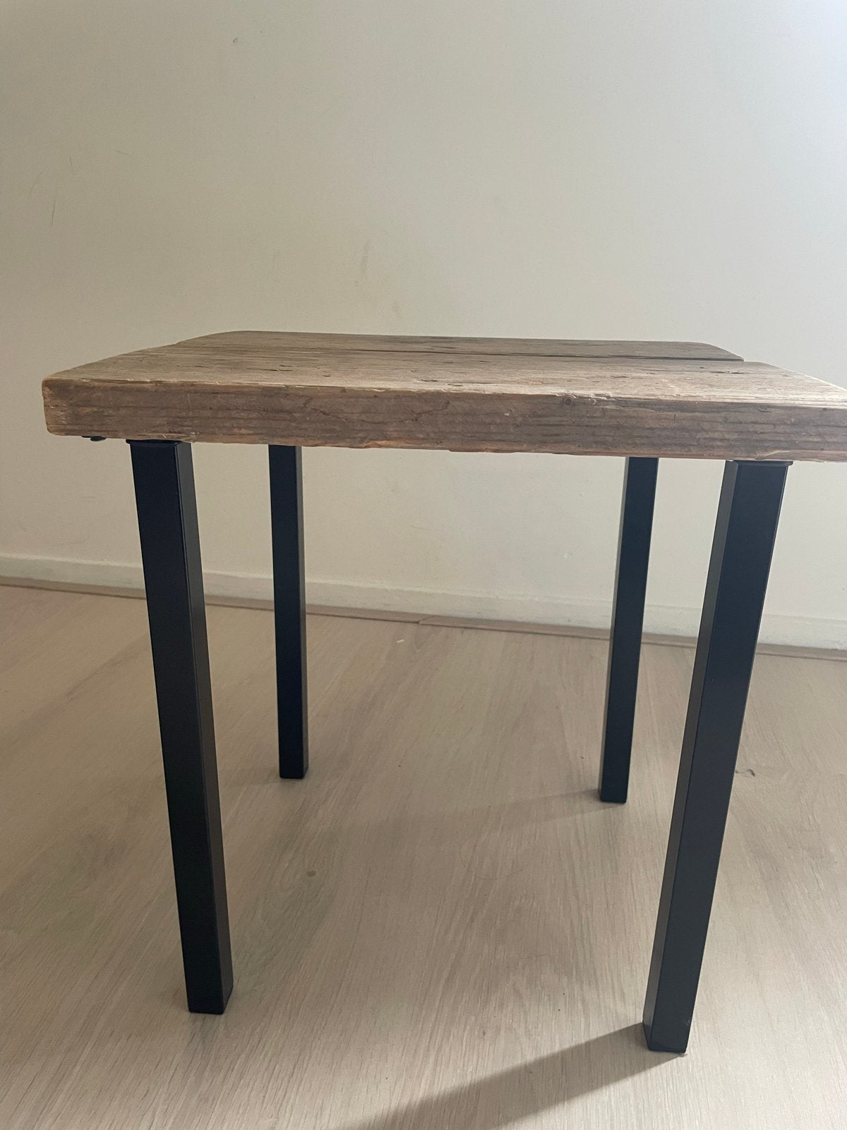 Bijzettafeltje van hout en metaal (40x40x44), Ophalen, Minder dan 45 cm, Minder dan 55 cm, Vierkant