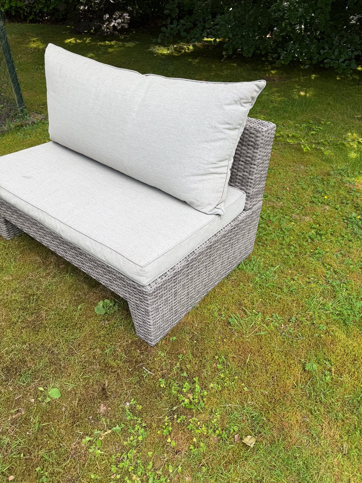 Twee zits tuinbank van Garden Impressions, Ophalen, Zo goed als nieuw, Wicker
