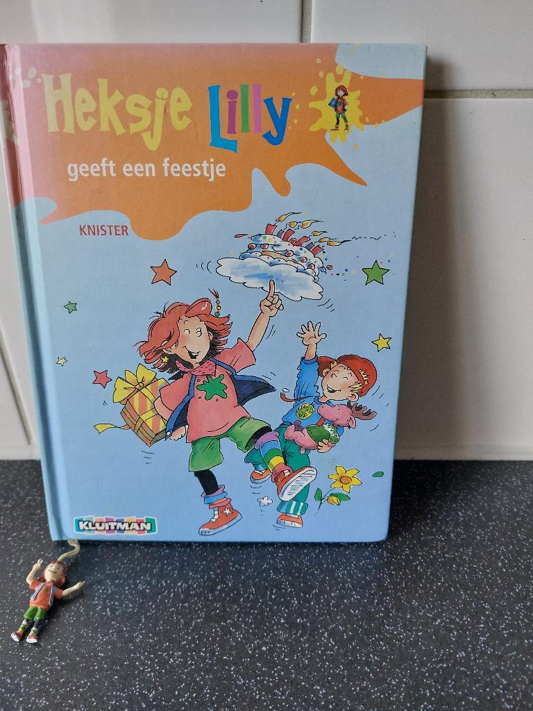 Heksje Lilly geeft een feestje. Superleuk boek., Ophalen of Verzenden, Gelezen, Fictie algemeen