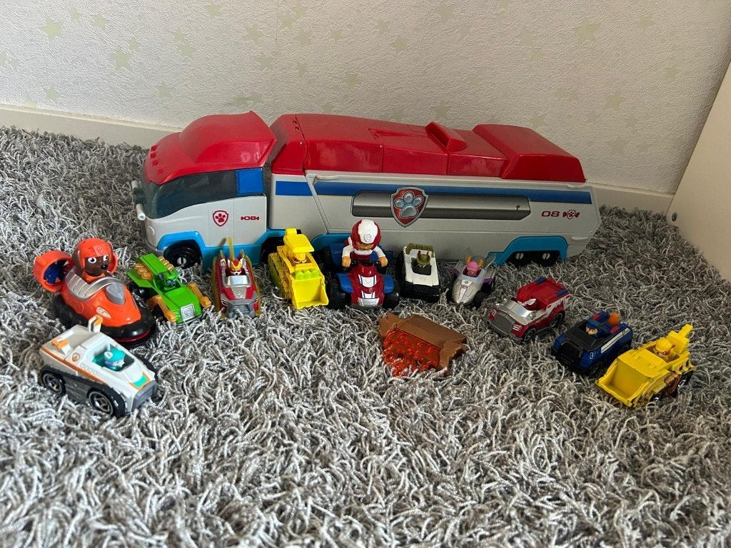 pawpatrol vrachtwagen + extra auto's, Ophalen, Zo goed als nieuw