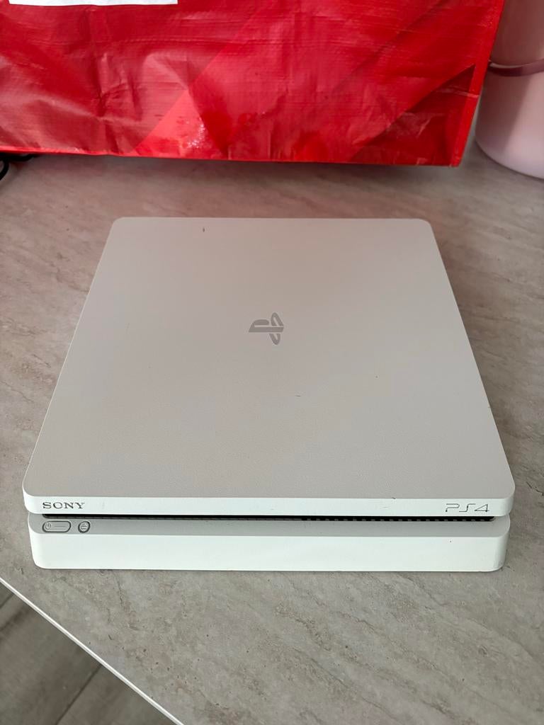PlayStation 4 Slim met controller en 5 games, Spelcomputers en Games, Spelcomputers | Sony PlayStation 4, Ophalen of Verzenden