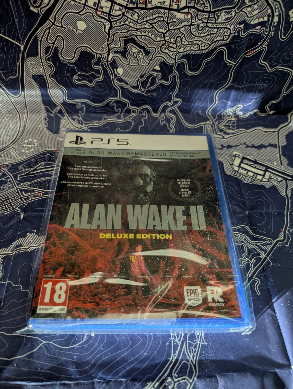 Alan Wake II Deluxe Edition PS5 - Nieuw en Geseald, Spelcomputers en Games, Games | Sony PlayStation 5, Avontuur en Actie, Vanaf 18 jaar