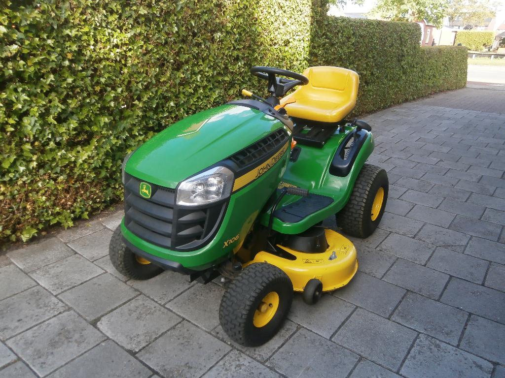 zgan john deere x106 zitmaaier met nog geen 80 uur, Zo goed als nieuw, Ophalen, John Deere, John deere
