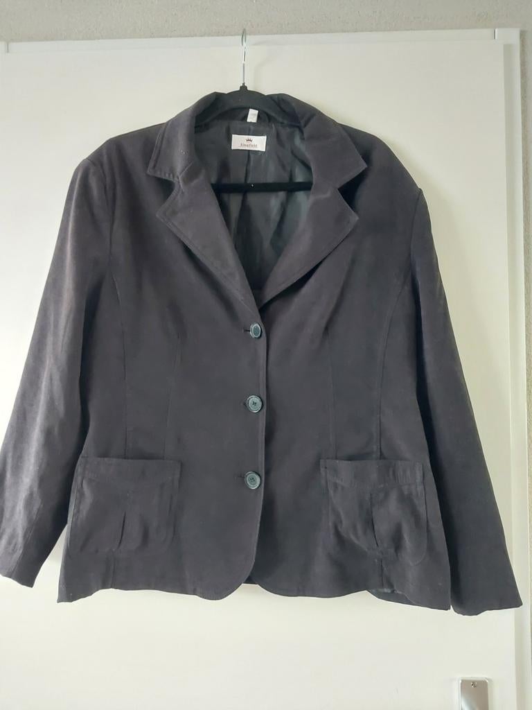 Zwarte blazer van Kingfield, suède look, Kleding | Dames, Jasjes, Kostuums en Pakken, Zwart, Maat 46/48 (XL) of groter, Ophalen of Verzenden