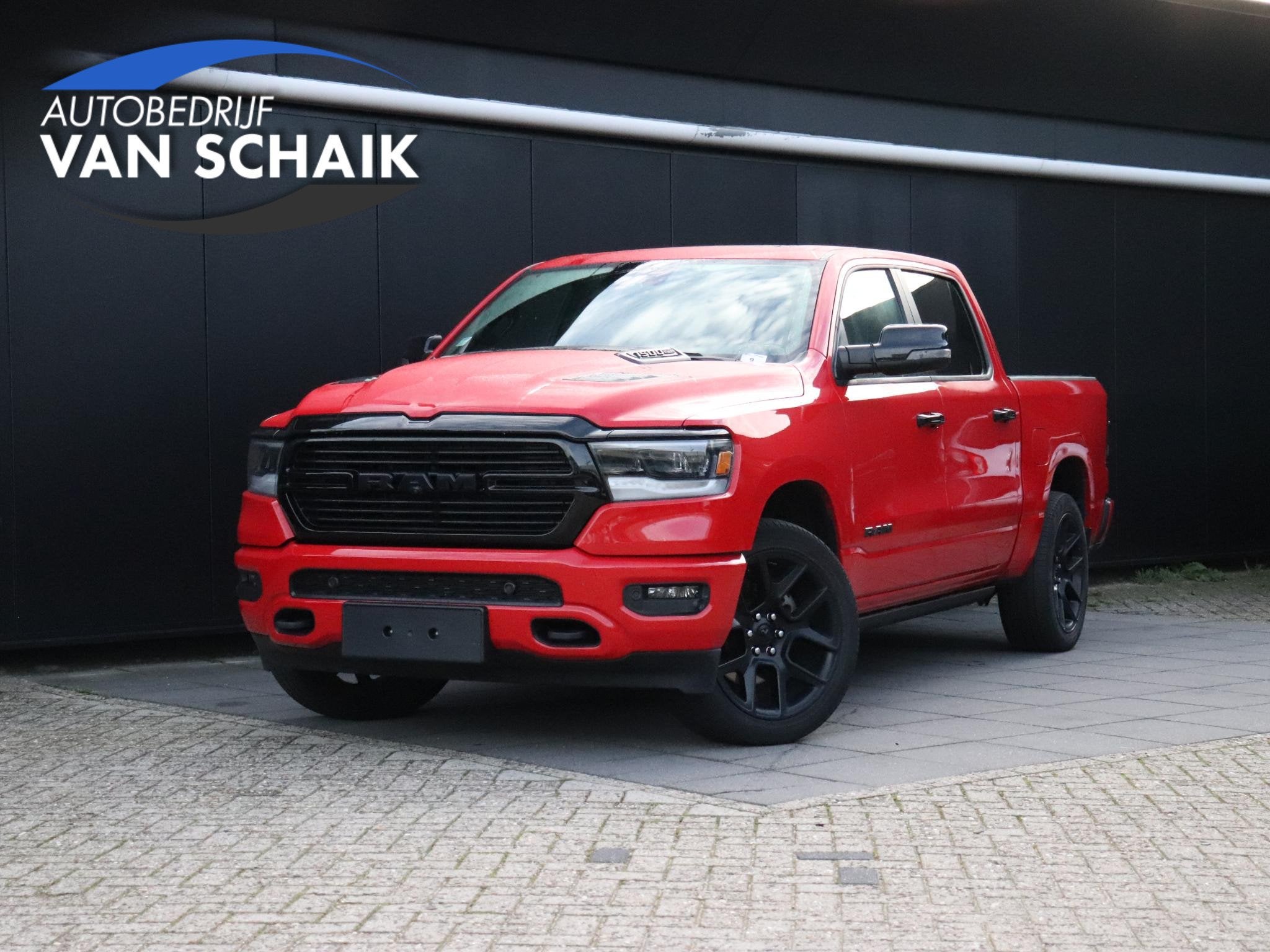 Dodge Ram 1500 5.7 V8 4x4 Crew Cab Laramie | LPG | H&K | LED, Auto's, Automaat, Panoramadak, Gebruikt, 5654 cc