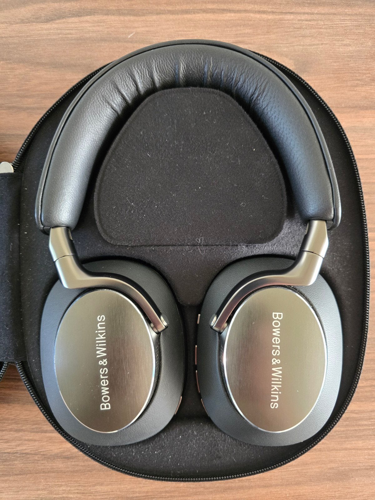 Bowers & Wilkins PX8 zwart – noise cancelling, doos en bon, Draadloos, Ophalen of Verzenden, Zo goed als nieuw, Over-ear