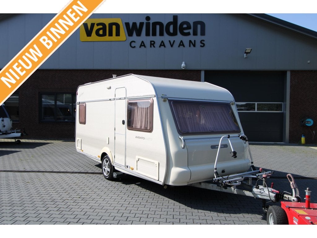 Avento Excellence 465 TF 2002-Luifel-Mover, Standaardzit, Avento, Bedrijf, Overige typen