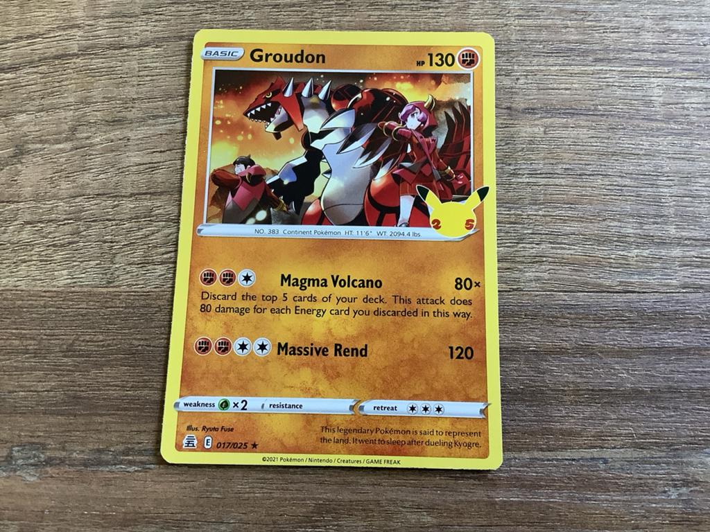 Pokémon Kaart Groudon Celebrations 017/025, Ophalen, Zo goed als nieuw, Losse kaart