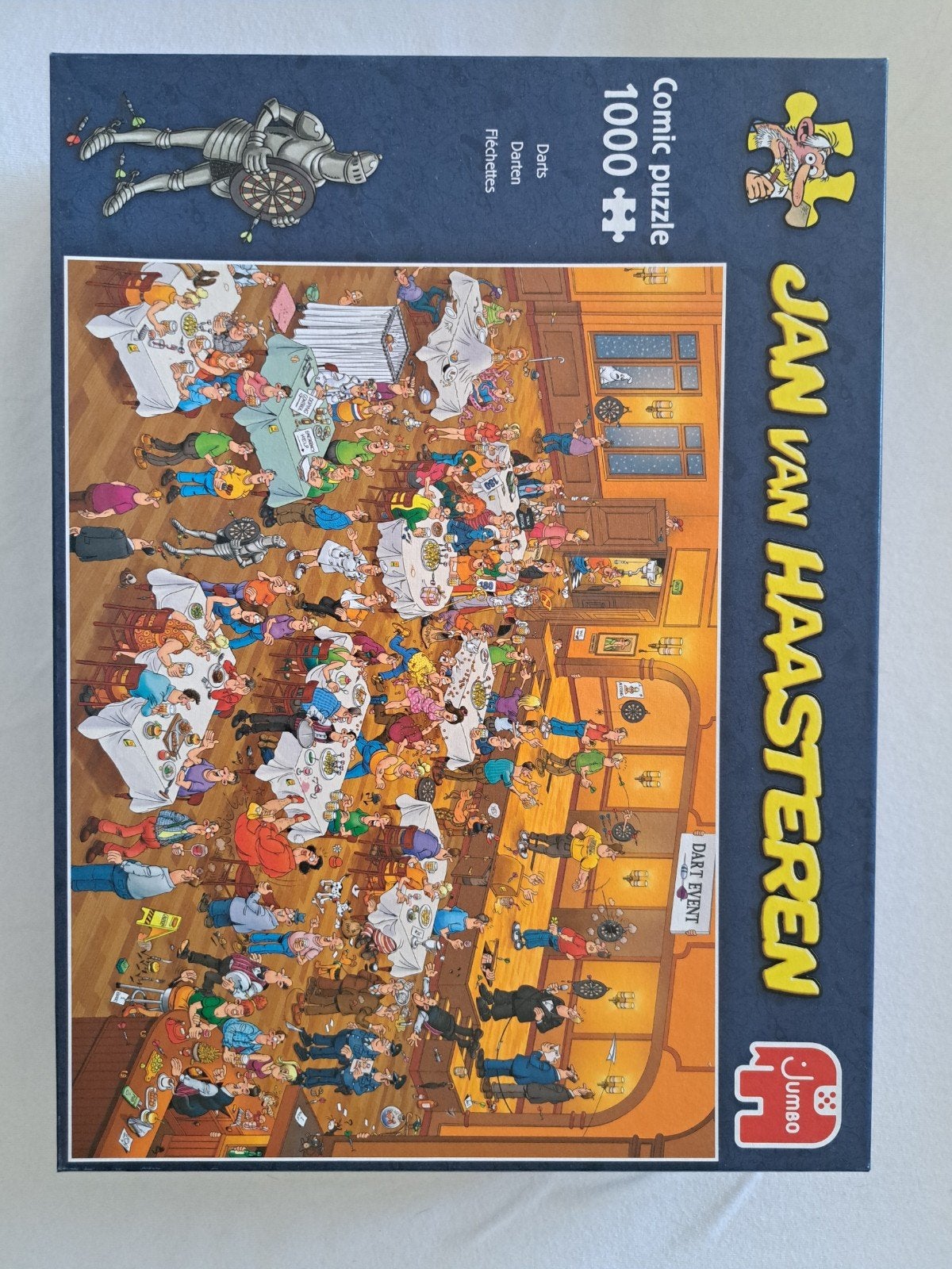Jan van Haasteren Comic Puzzel - Dart Event 1000 stukjes, Ophalen of Verzenden, 500 t/m 1500 stukjes, Zo goed als nieuw, Legpuzzel