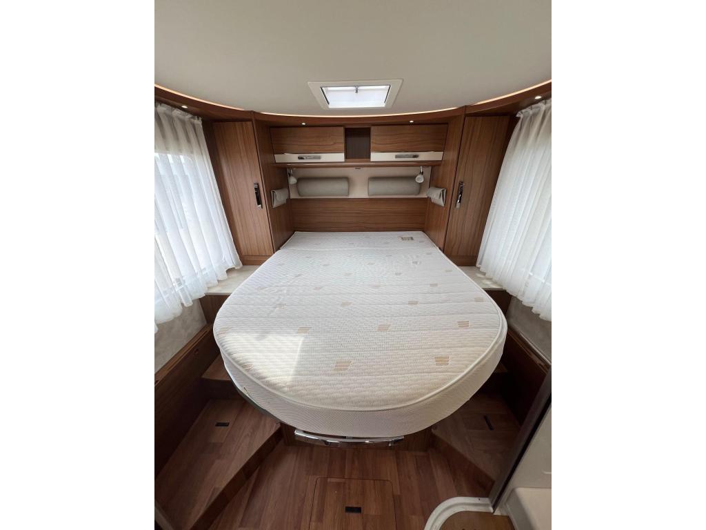 Hymer B598 Premium Line queensbed, hefbed, 699cm, Caravans en Kamperen, Integraal, Ringverwarming, Fiat, Bedrijf
