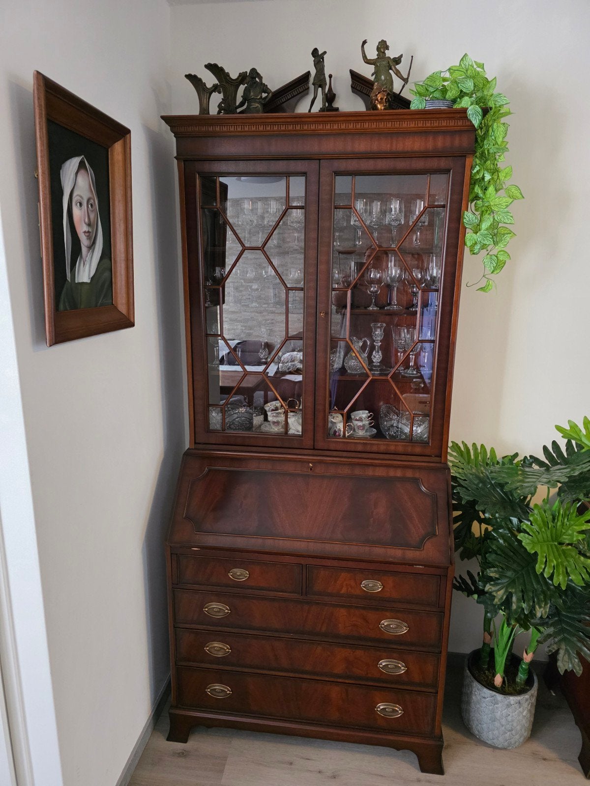 Antieke Mahoniehouten Dressoir Heldense Messing Beslag, Antiek en Kunst, Ophalen