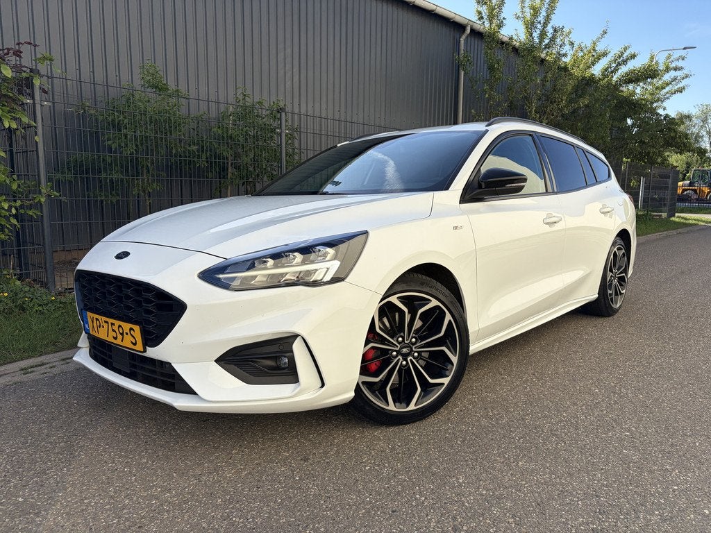 Ford FOCUS Wagon 1.0 EcoBoost ST Line Business / NAVI / CRUI, Gebruikt, Euro 6, 1283 kg, Wit