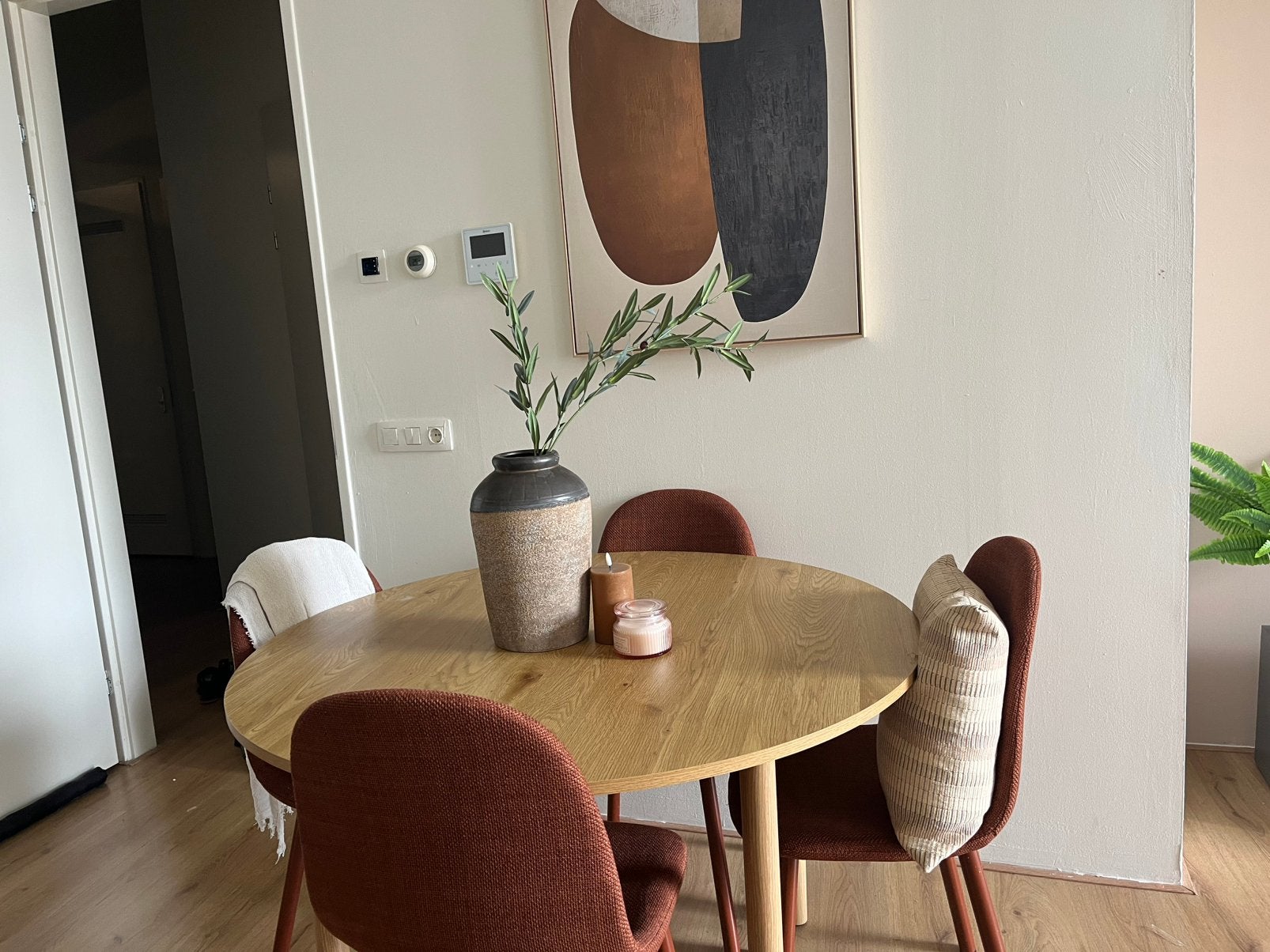 ronde eettafel Ø120 cm + 4 eetkamerstoelen |Zeer nette staat, Huis en Inrichting, Tafels | Eettafels, Ophalen, 100 tot 150 cm