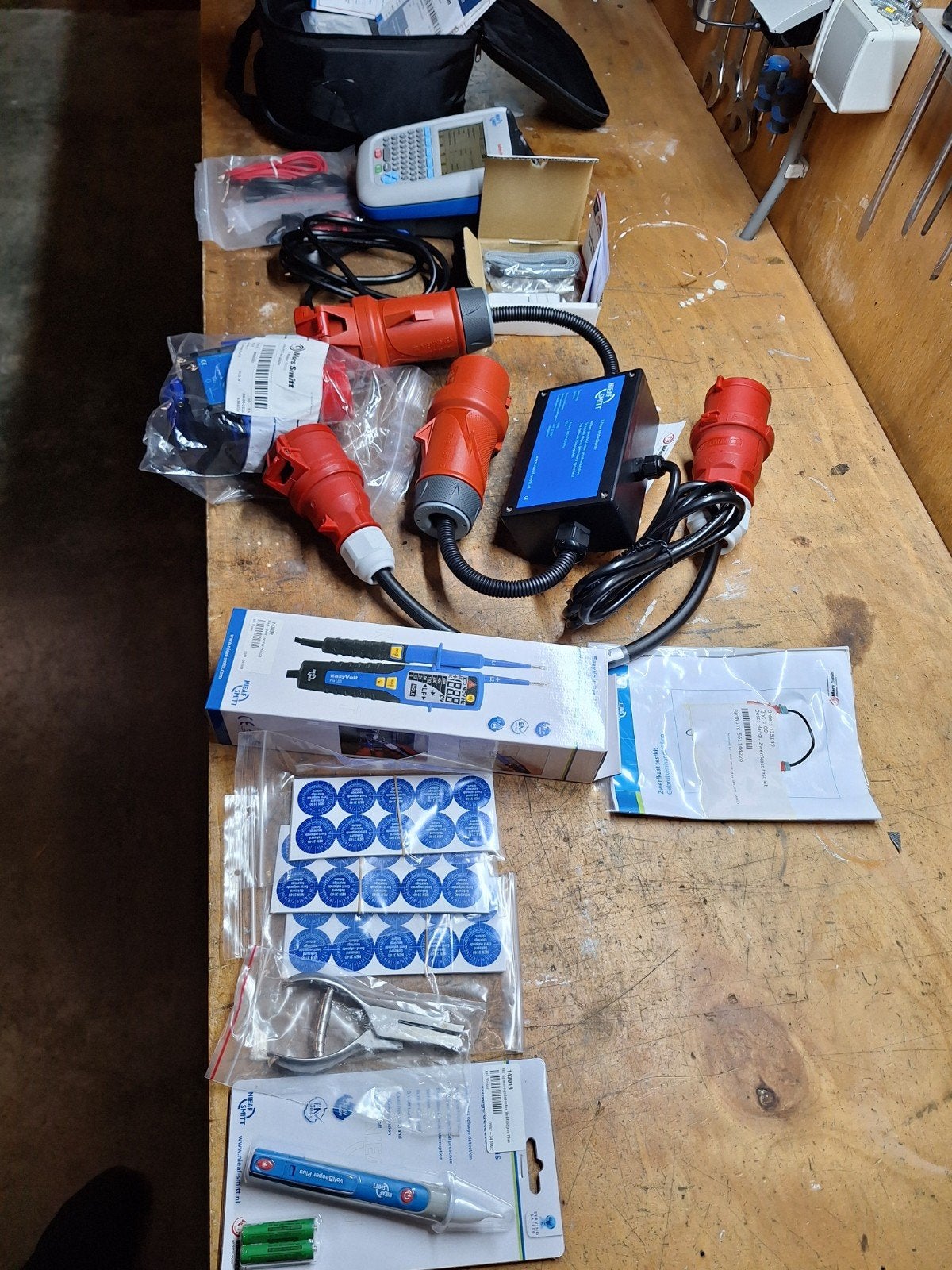 Meetapparatuur Nieaf Smitt SafetyPAT 3140 met toebehoren, Doe-het-zelf en Verbouw, Ophalen, Nieuw, Overige typen, Overige merken