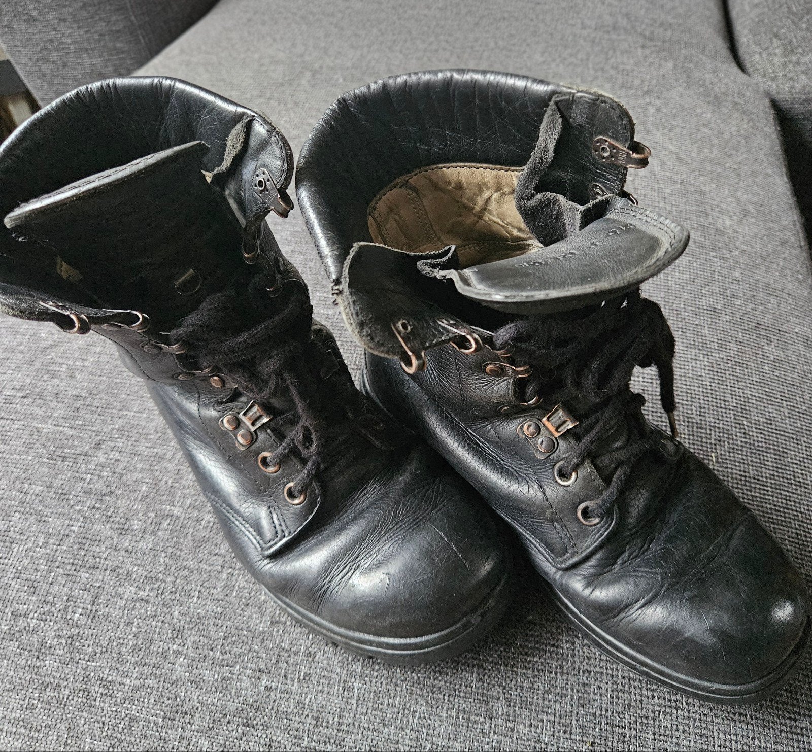 legerkisten, Ophalen, Gedragen, Zwart, Boots