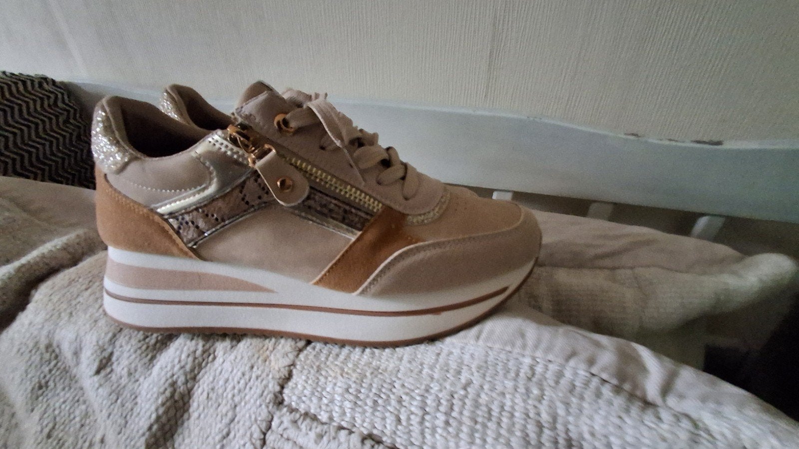 nieuwe sneakers, Kleding | Dames, Ophalen of Verzenden, Nieuw, Sneakers of Gympen