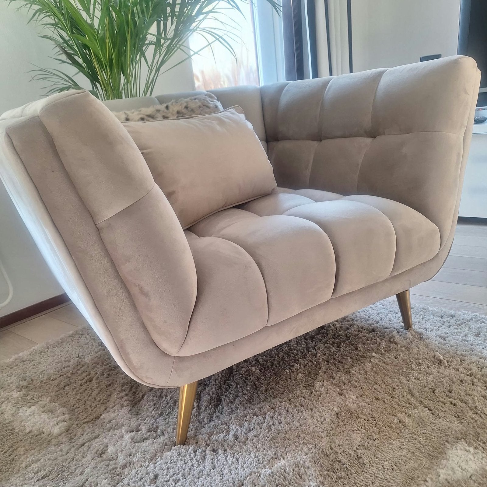Richmond Lounge stoel Huxley khaki velvet, nieuwstaat, Ophalen, 75 tot 100 cm, Zo goed als nieuw, Richmond, Design, Modern, Hotel Chique, Glamour