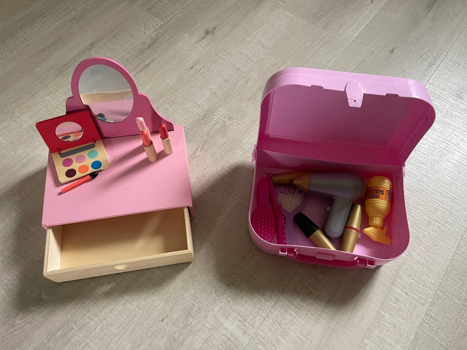 Kinder speelgoed make-up set en kappers set, Ophalen of Verzenden, Zo goed als nieuw, Jongen of Meisje