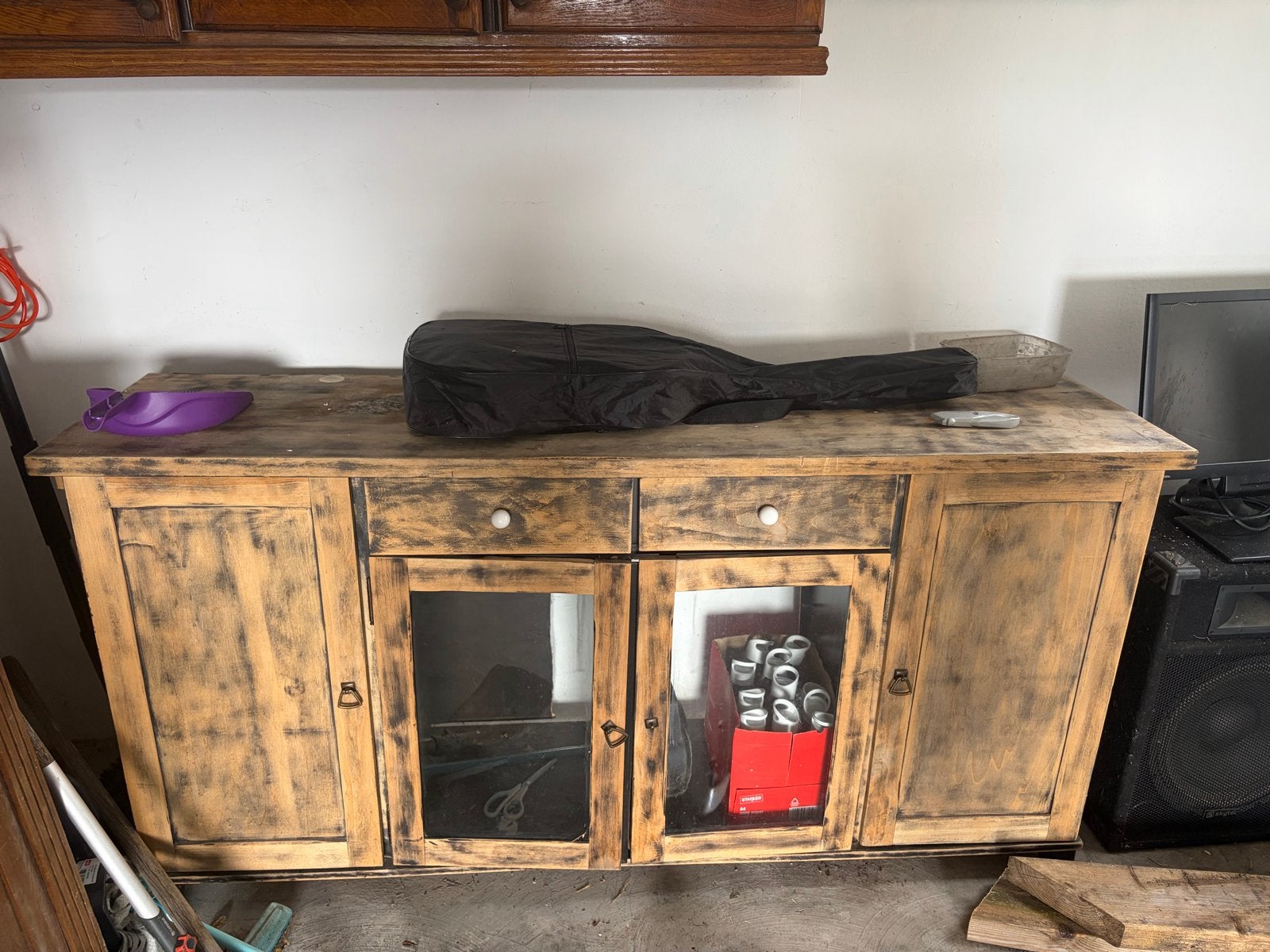 GRATIS! Robuust houten dressoir met lades en deuren, Ophalen, Gebruikt, 150 tot 200 cm, Met lade(s)